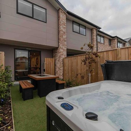 Stones Throw From The Stadium & Hot Tub Κράισττσερτς Εξωτερικό φωτογραφία